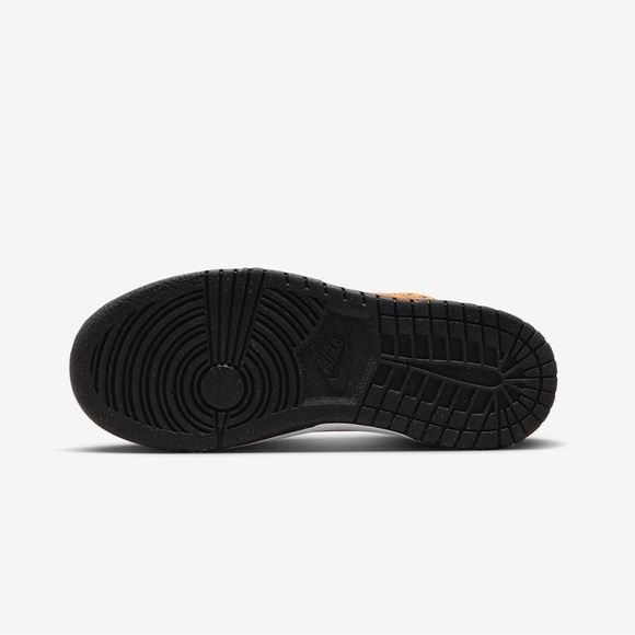 Nike Little kids Dunk Low Tiger Stripes - Picture 7 of 7